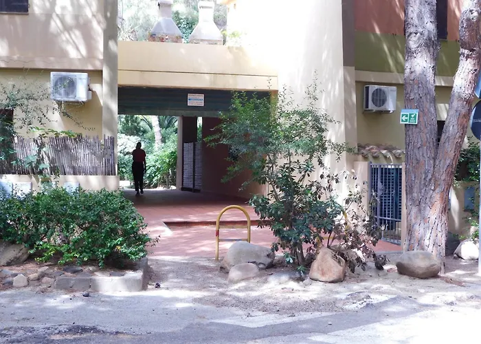 House Lo Stuggio Pinus Village Chia *